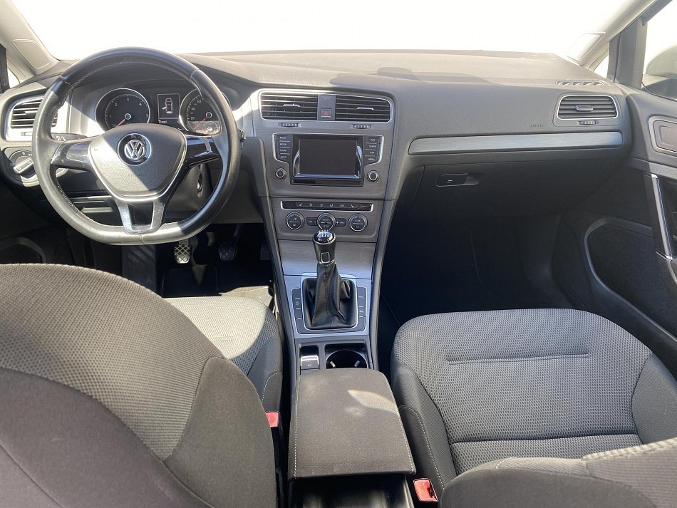 Volkswagen Golf 2.0TDi Comfortline VII