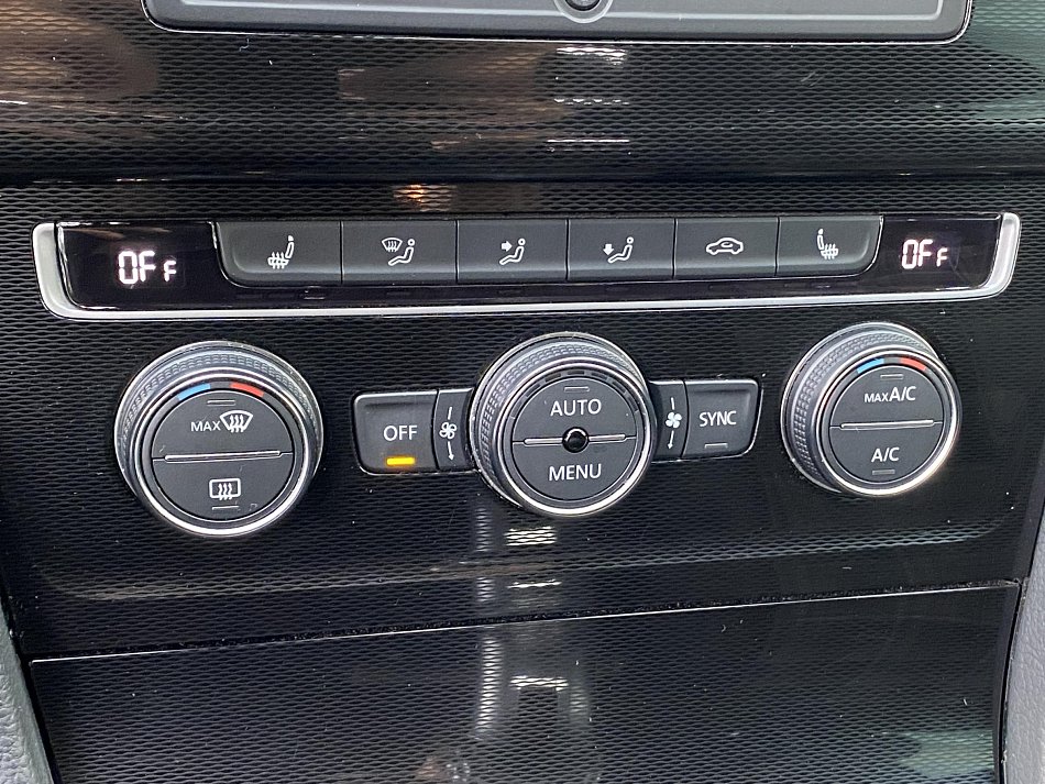 Volkswagen Golf 2.0 TDi GTD