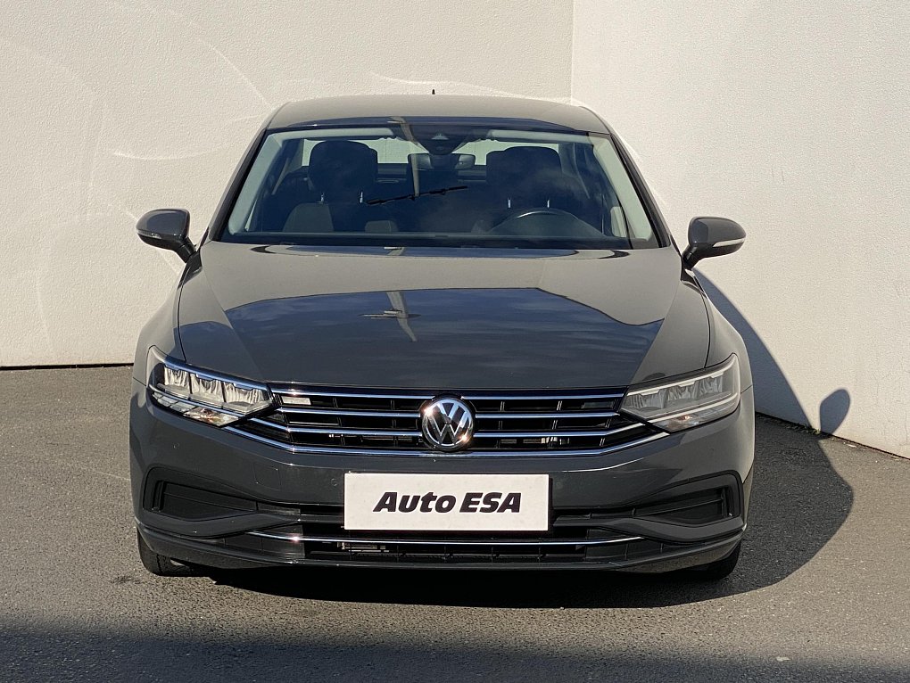 Volkswagen Passat 1.5 TSi Business