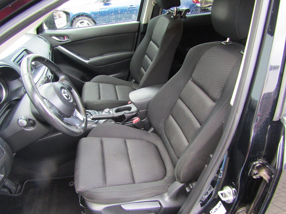 Mazda CX-5 2.0i  4x4