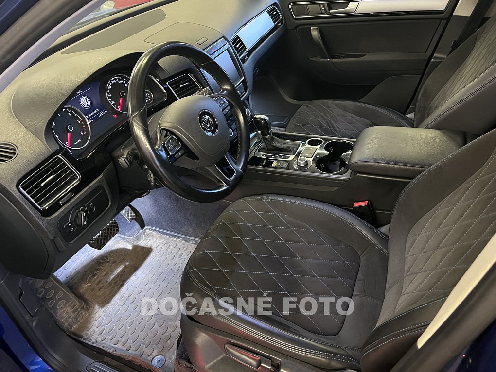 Volkswagen Touareg 3.0 TDi V6 