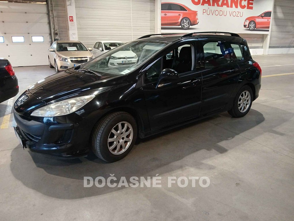 Peugeot 308 1.4i 