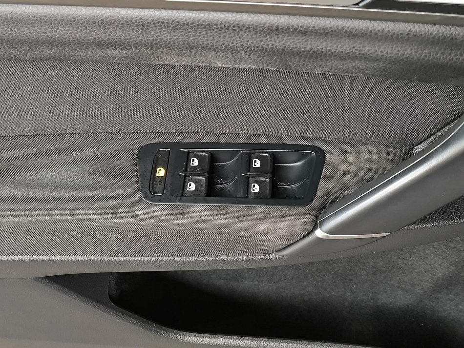 Volkswagen Sportsvan 1.6TDi 