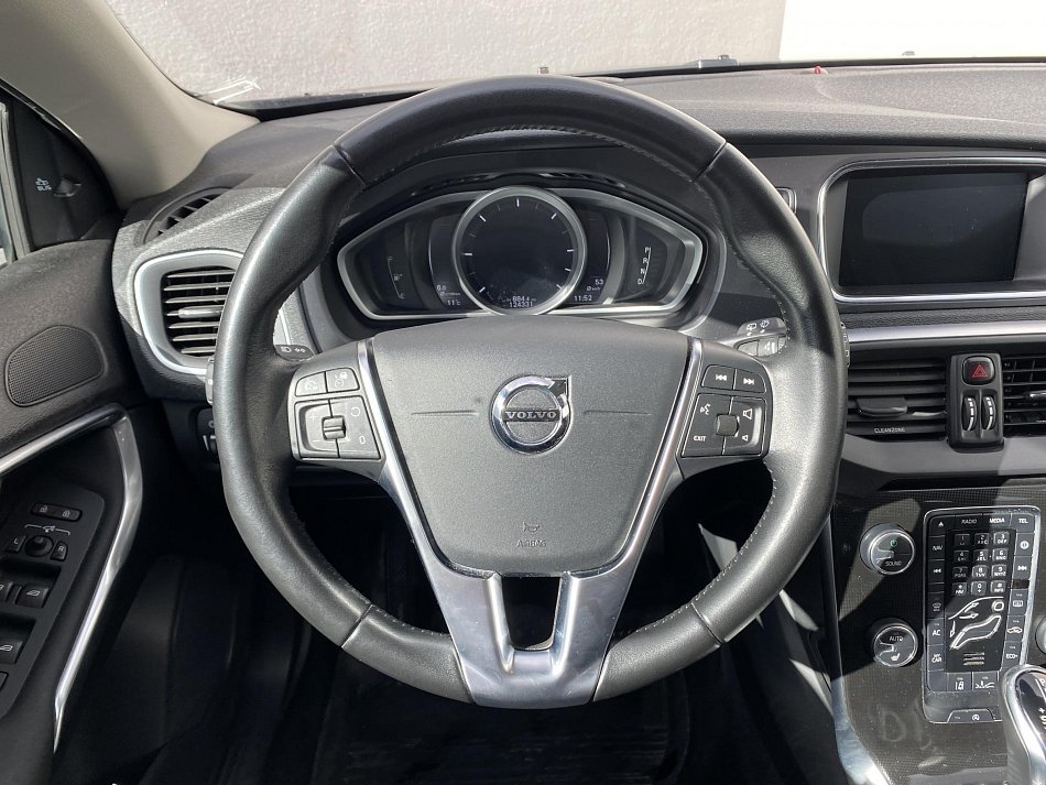 Volvo V40 2.0 D3 Cross Country