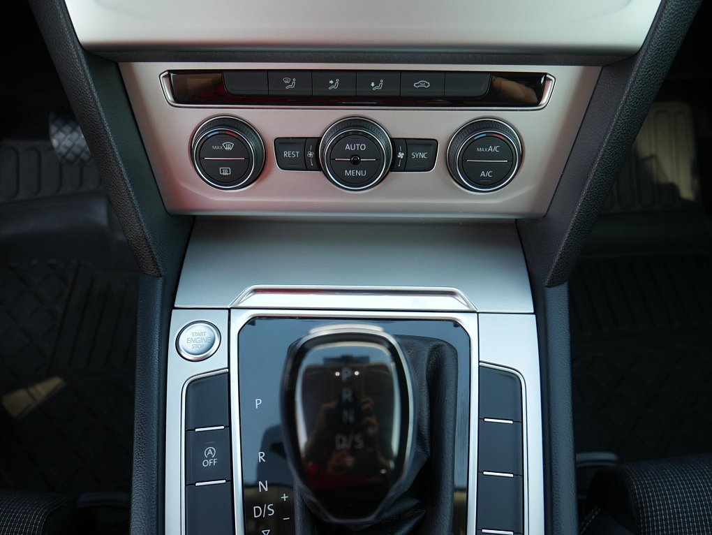 Volkswagen Passat 2.0 TDi Comfortline