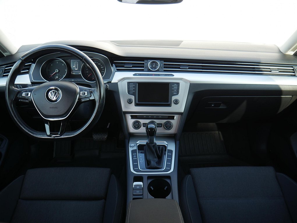 Volkswagen Passat 2.0 TDi Comfortline