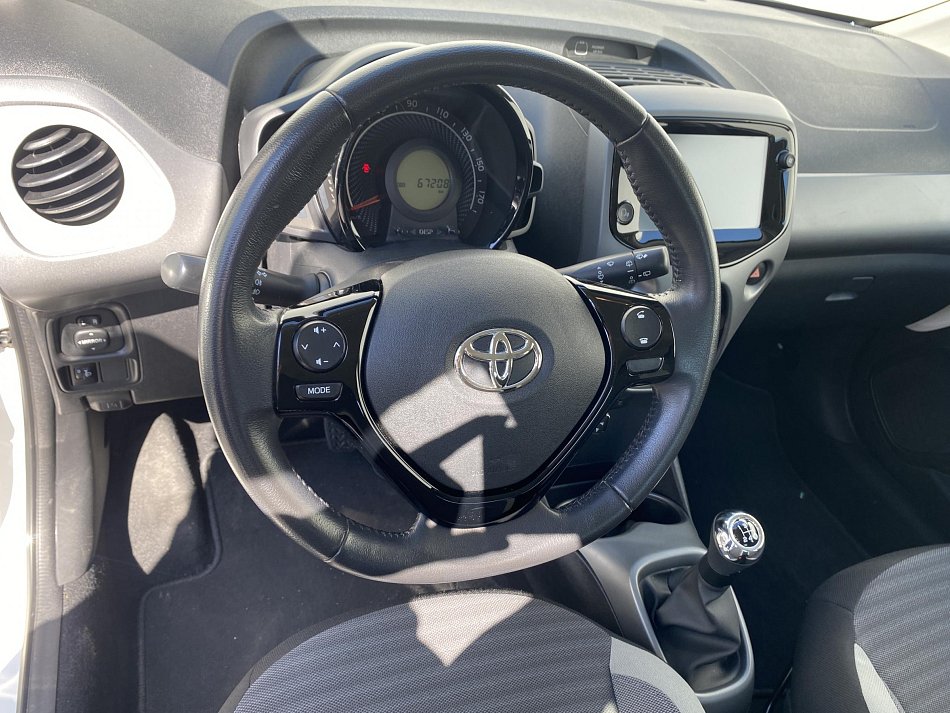Toyota Aygo 1.0i X-play