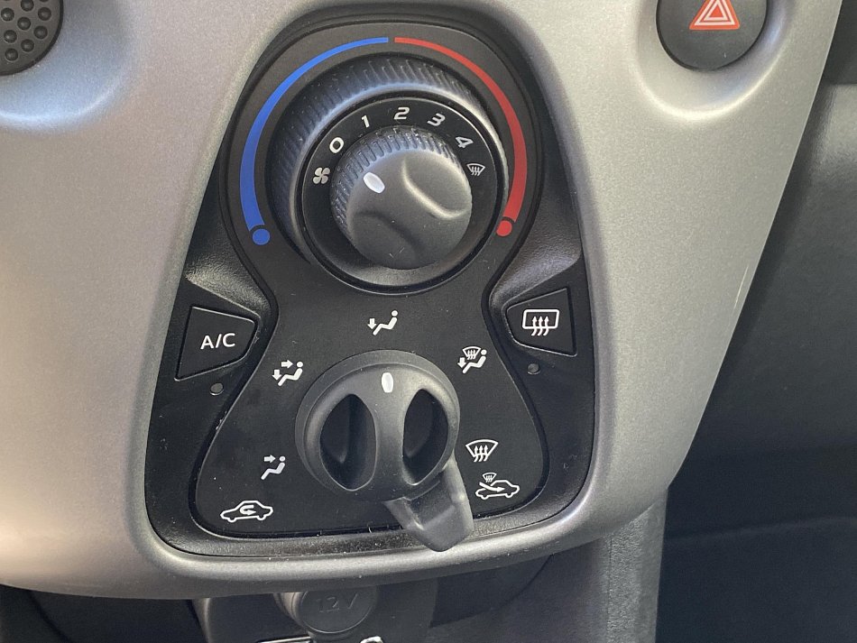 Toyota Aygo 1.0i X-play