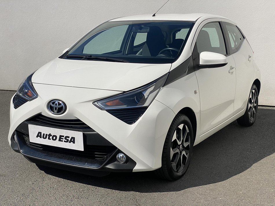 Toyota Aygo 1.0i X-play
