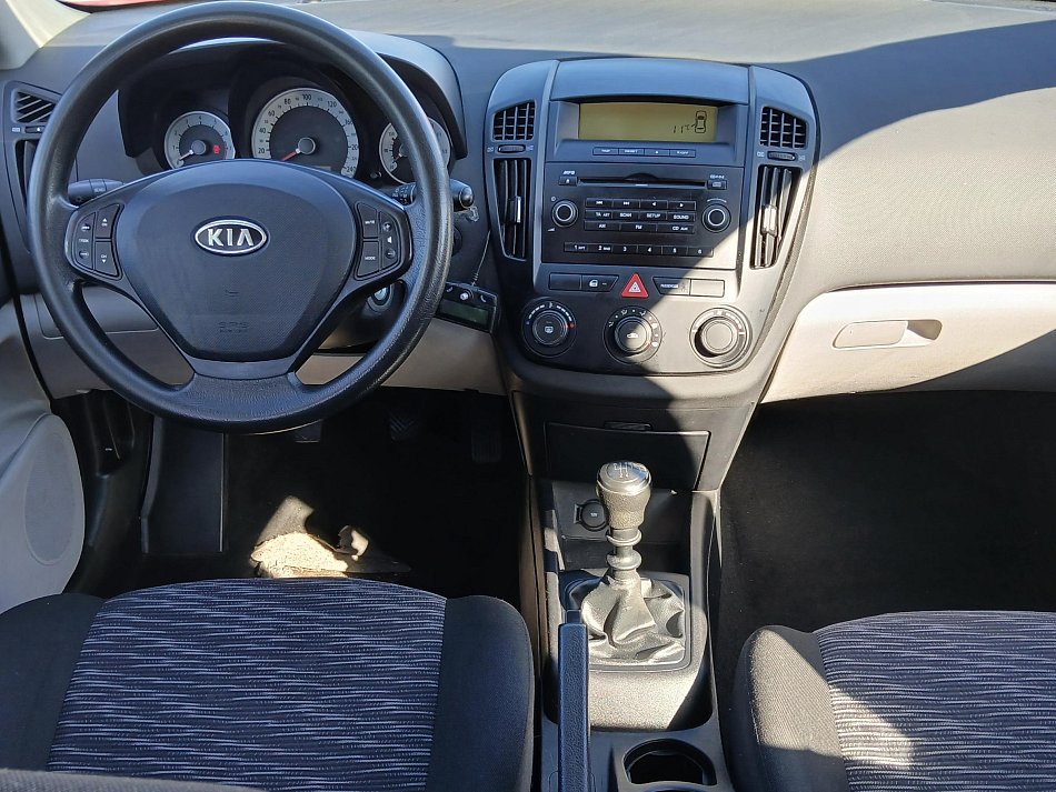 Kia Ceed 1.4CVVT 