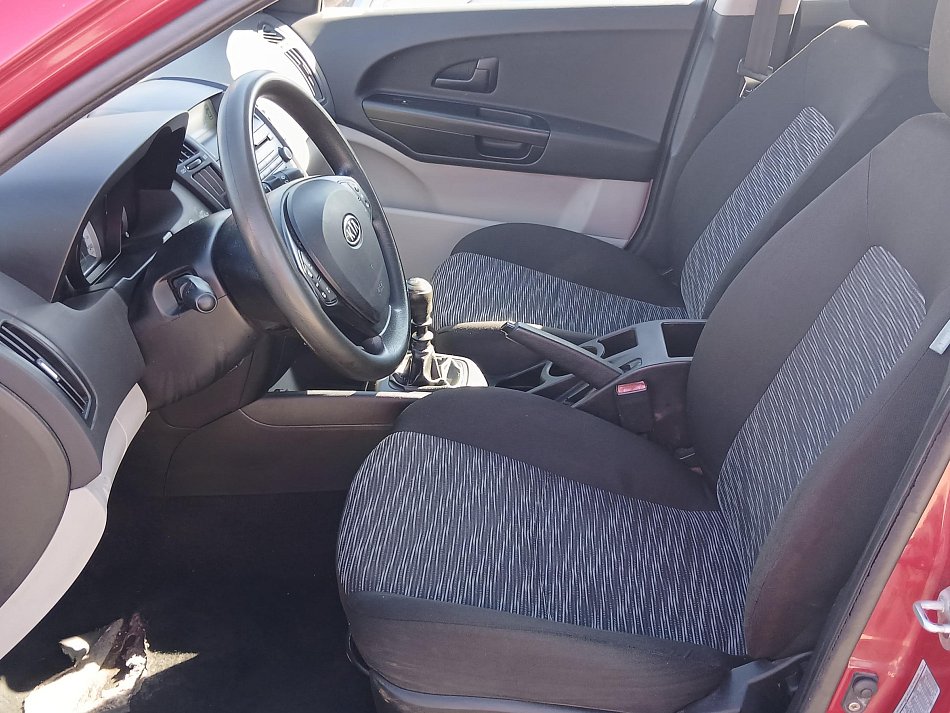 Kia Ceed 1.4CVVT 