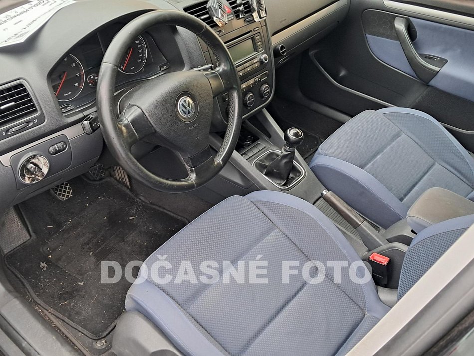 Volkswagen Golf 1.6 