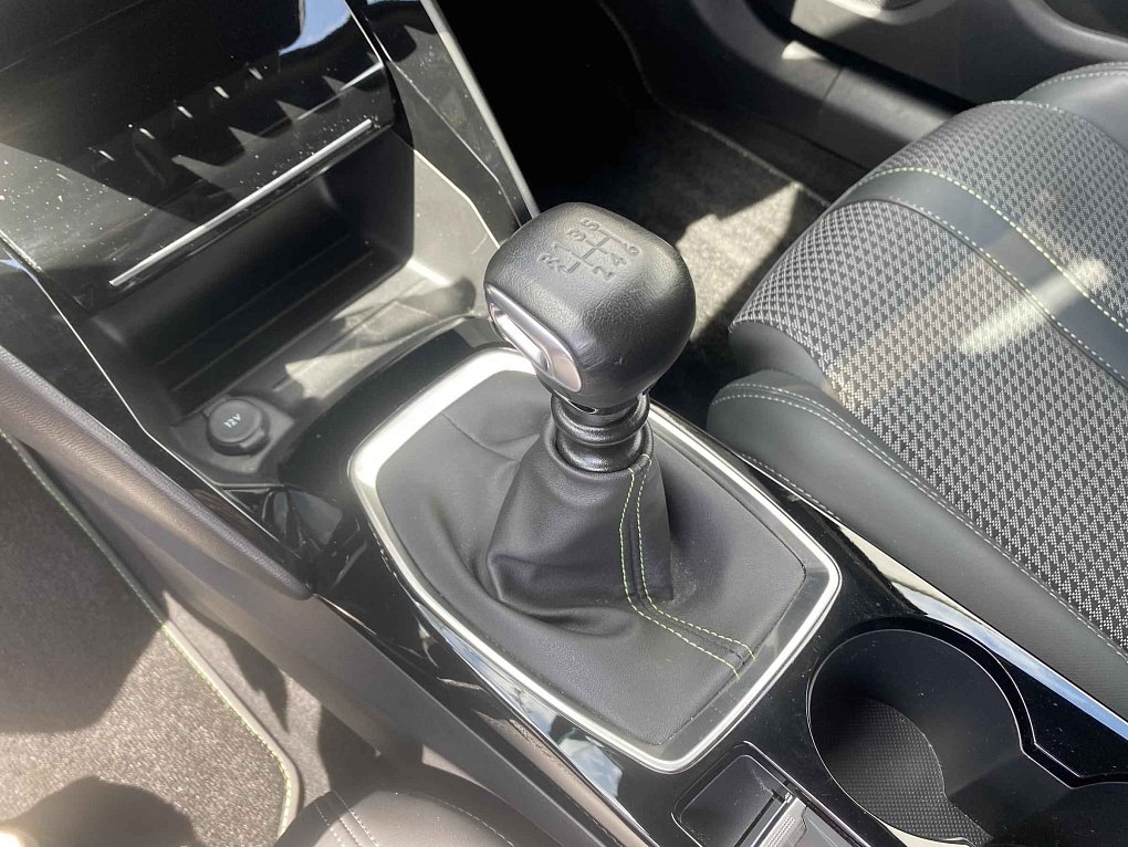 Peugeot 2008 1.2 PT GT