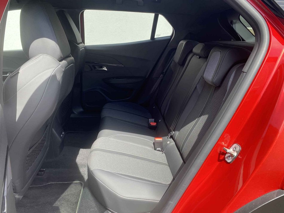 Peugeot 2008 1.2 PT GT