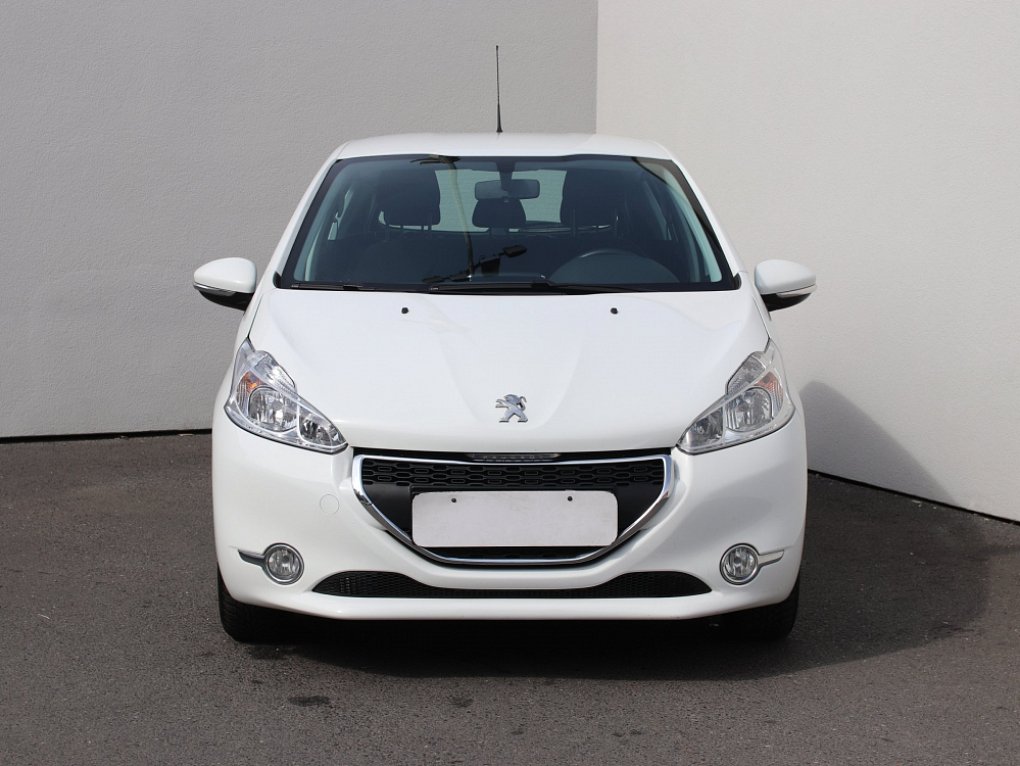 Peugeot 208 1.2 