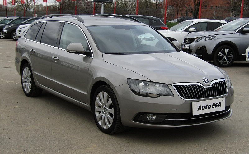 Škoda Superb II 2.0TDi Ambition