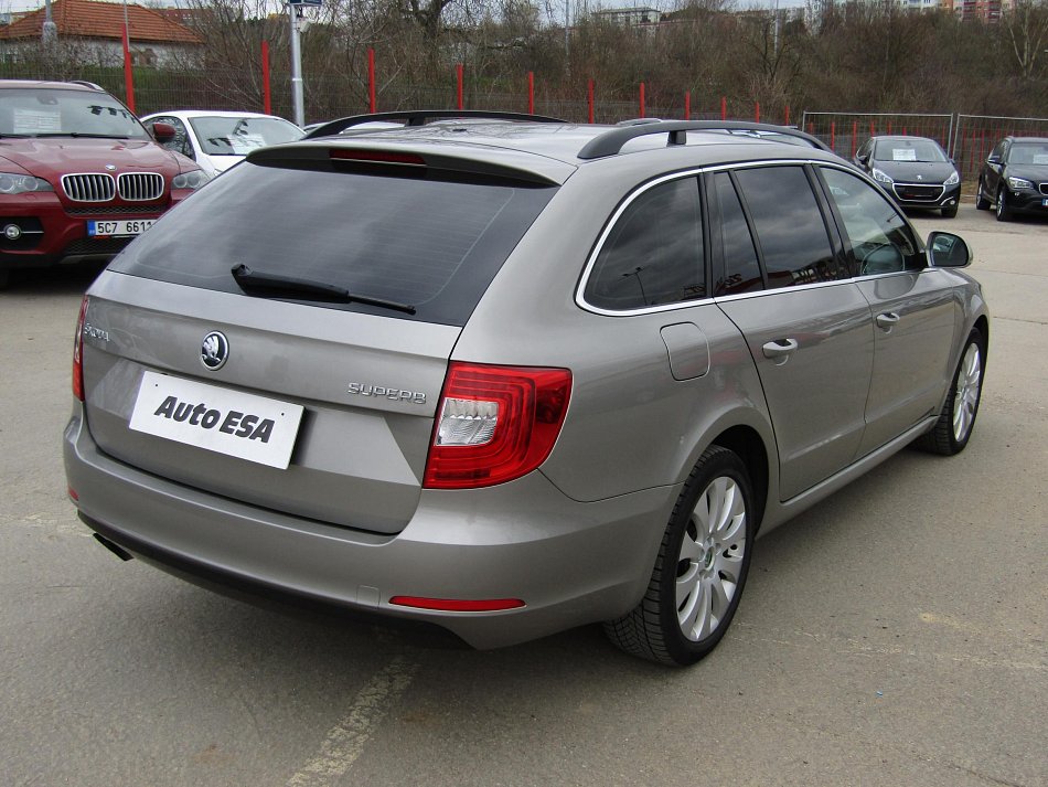Škoda Superb II 2.0TDi Ambition