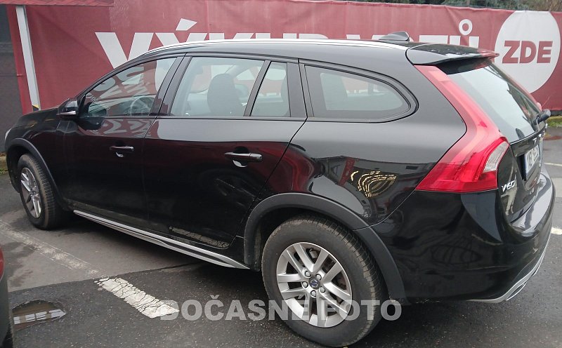 Volvo V60 2.0D 
