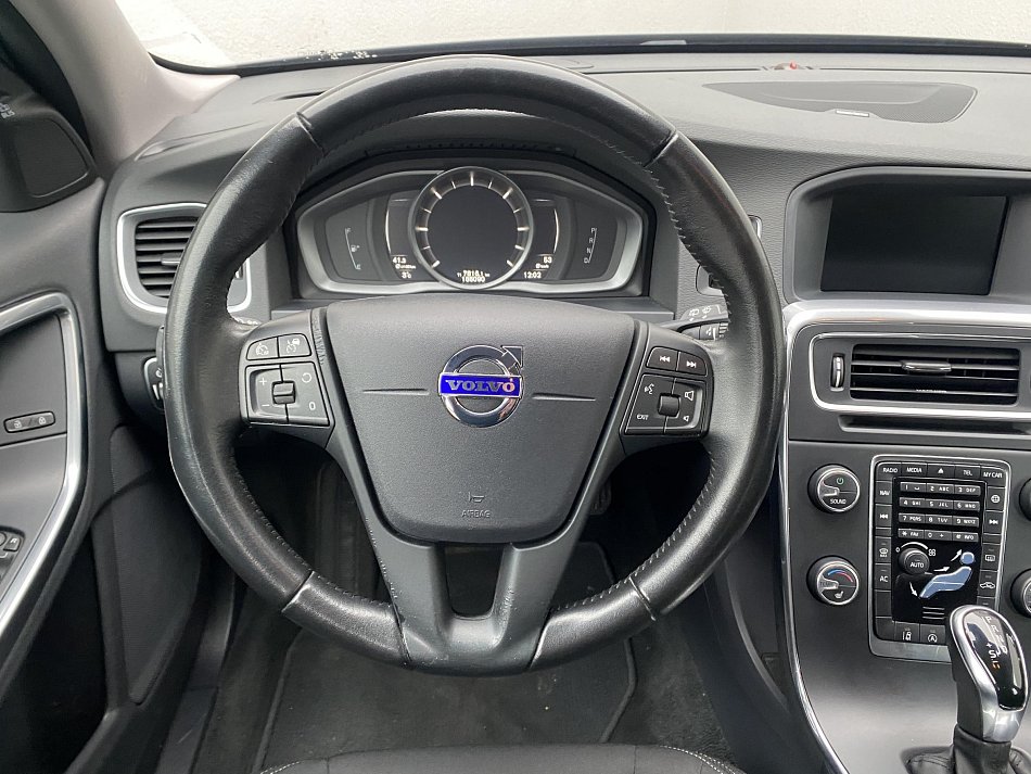 Volvo V60 2.0D Cross Country