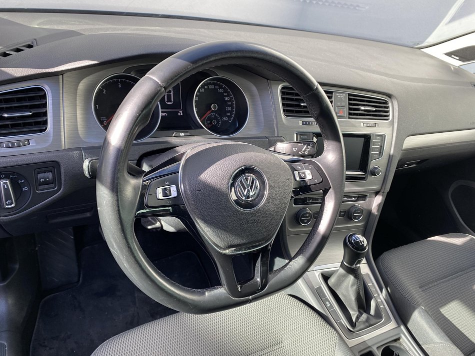 Volkswagen Golf 1.6 TDi Comfortline VII