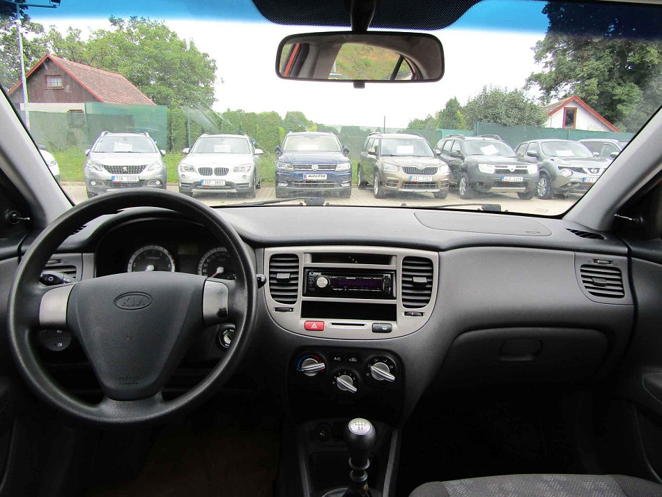 Kia Rio 1.6i 