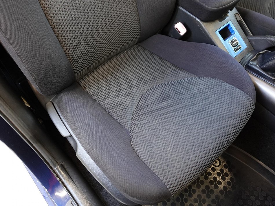 Toyota RAV4 2.0D  4x4