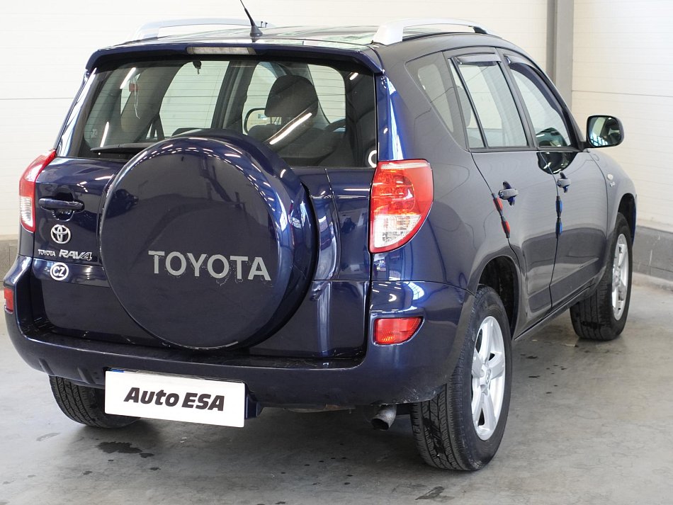 Toyota RAV4 2.0D  4x4
