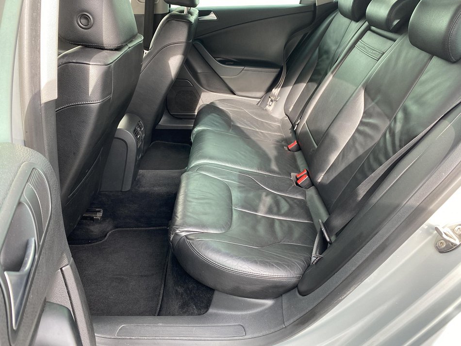 Volkswagen Passat 2.0TDi 