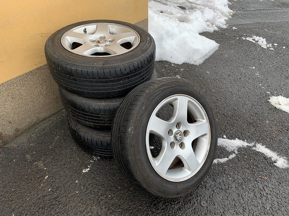 Škoda Roomster 1.6 TDi 