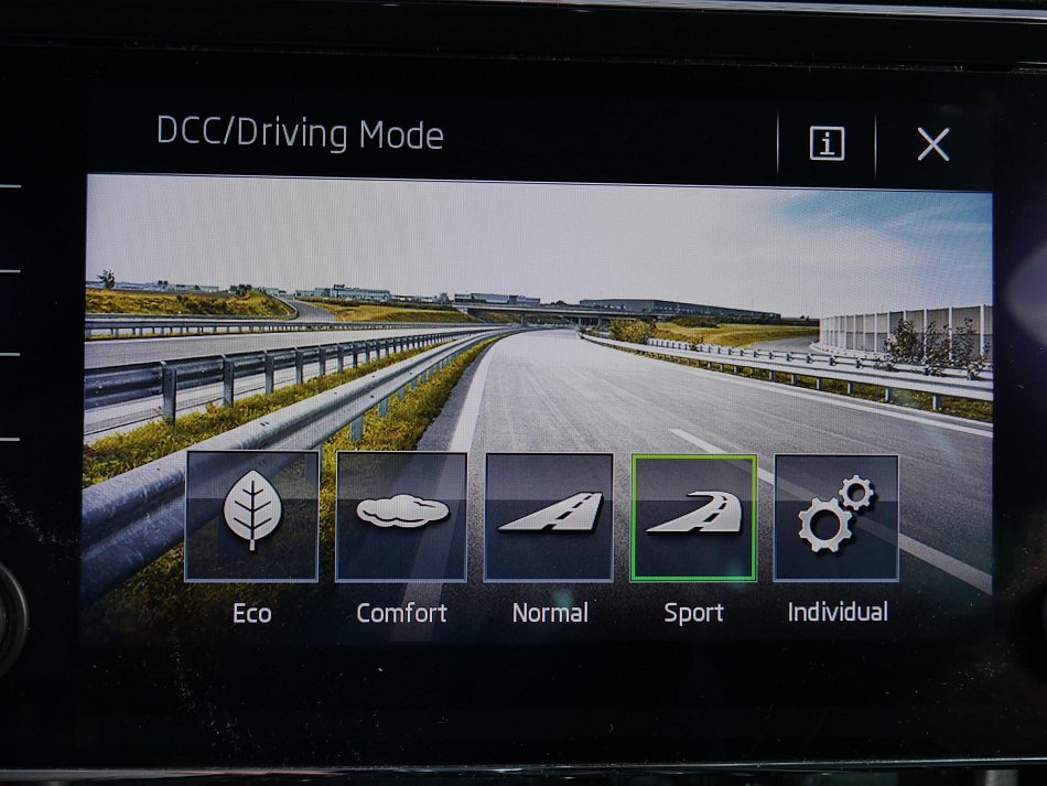 Škoda Superb III 2.0 TDi L&K