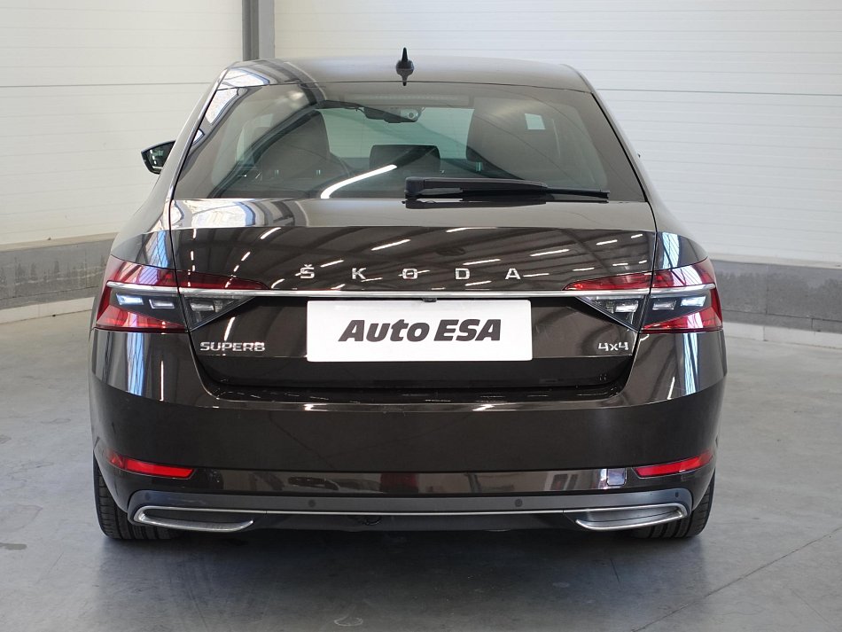 Škoda Superb III 2.0 TDi L&K