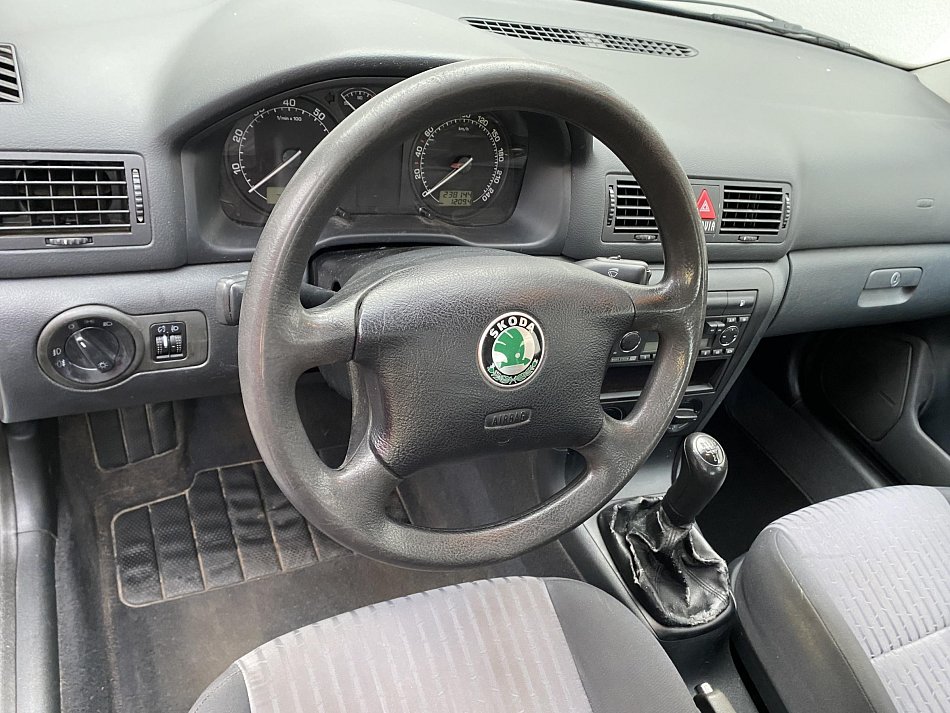 Škoda Octavia 1.6 MPi 