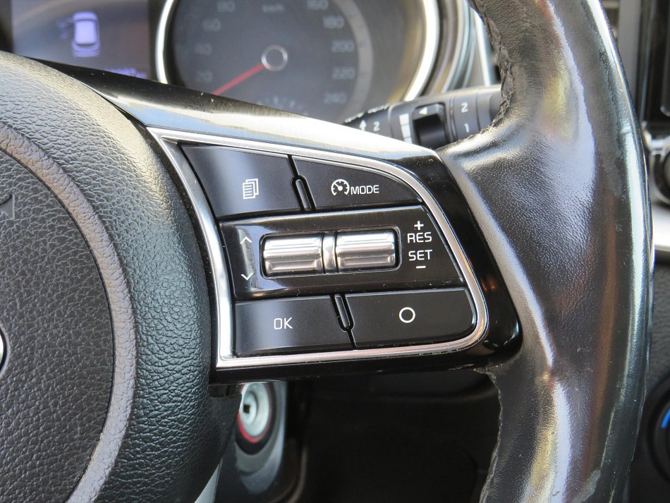 Kia Ceed 1.6 CRDi TOP