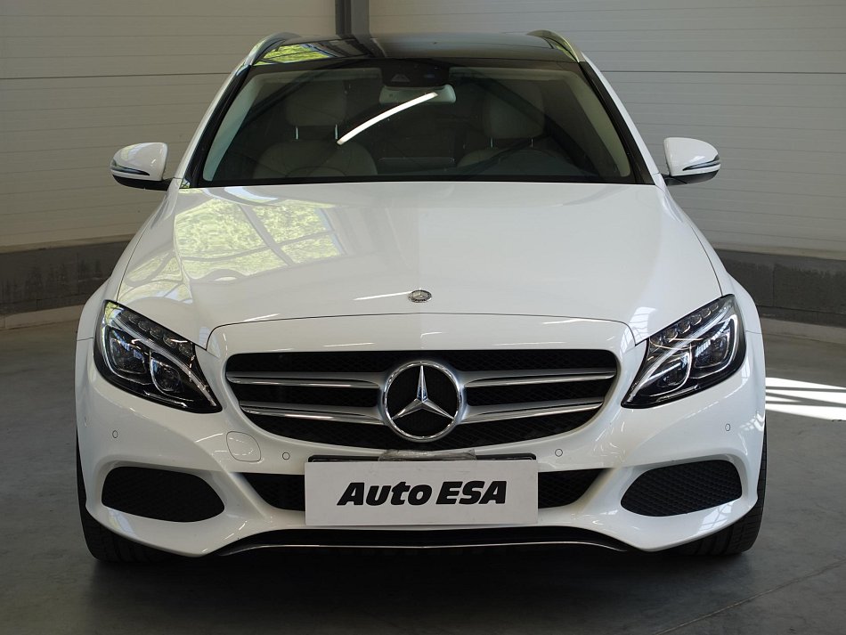Mercedes-Benz Třída C 1.6 K  C 180