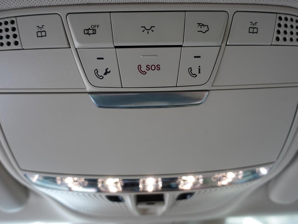 Mercedes-Benz Třída C 1.6 K  C 180
