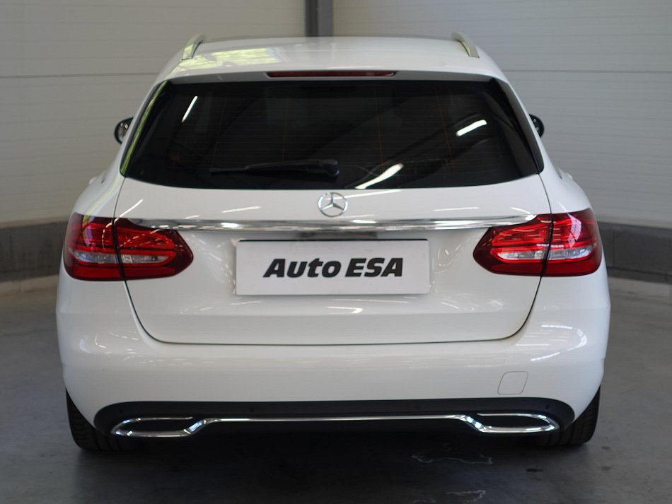 Mercedes-Benz Třída C 1.6 K  C 180