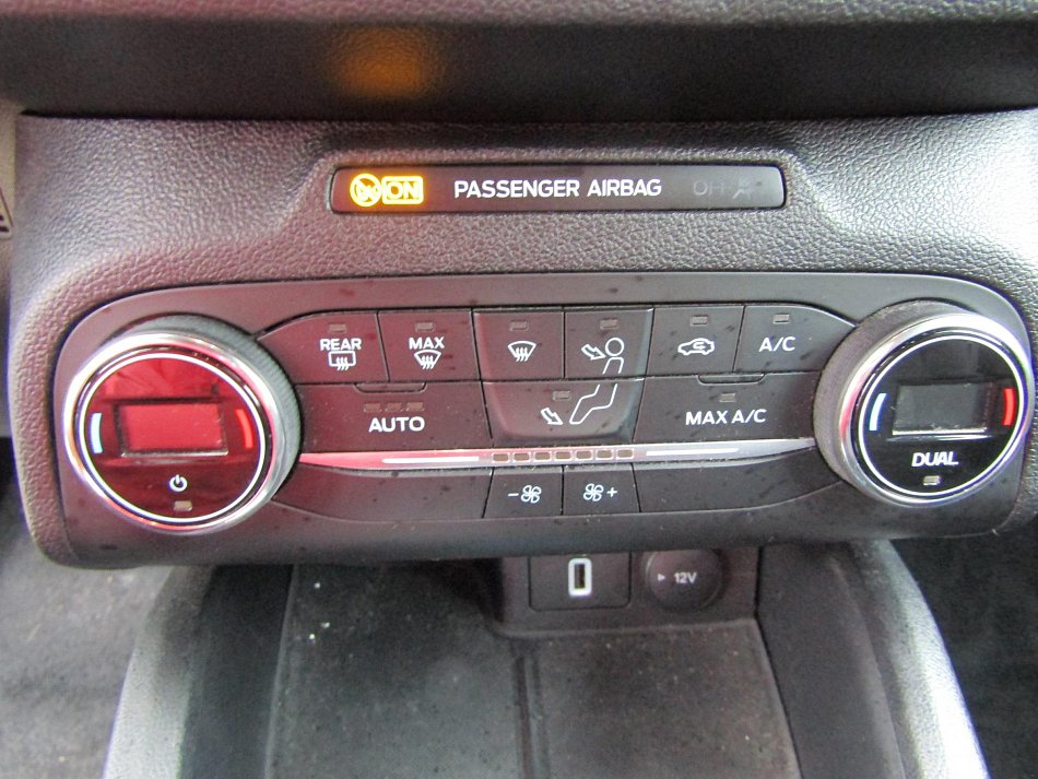 Ford Focus 2.0 TDCi ST-Line