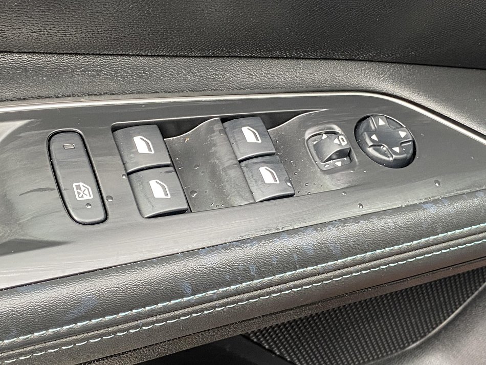 Peugeot 5008 1.2 PT Allure