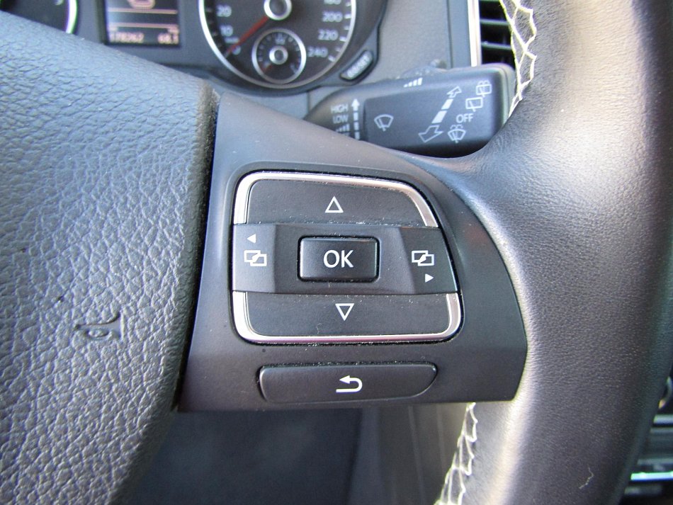 Volkswagen Sharan 2.0 TDi 