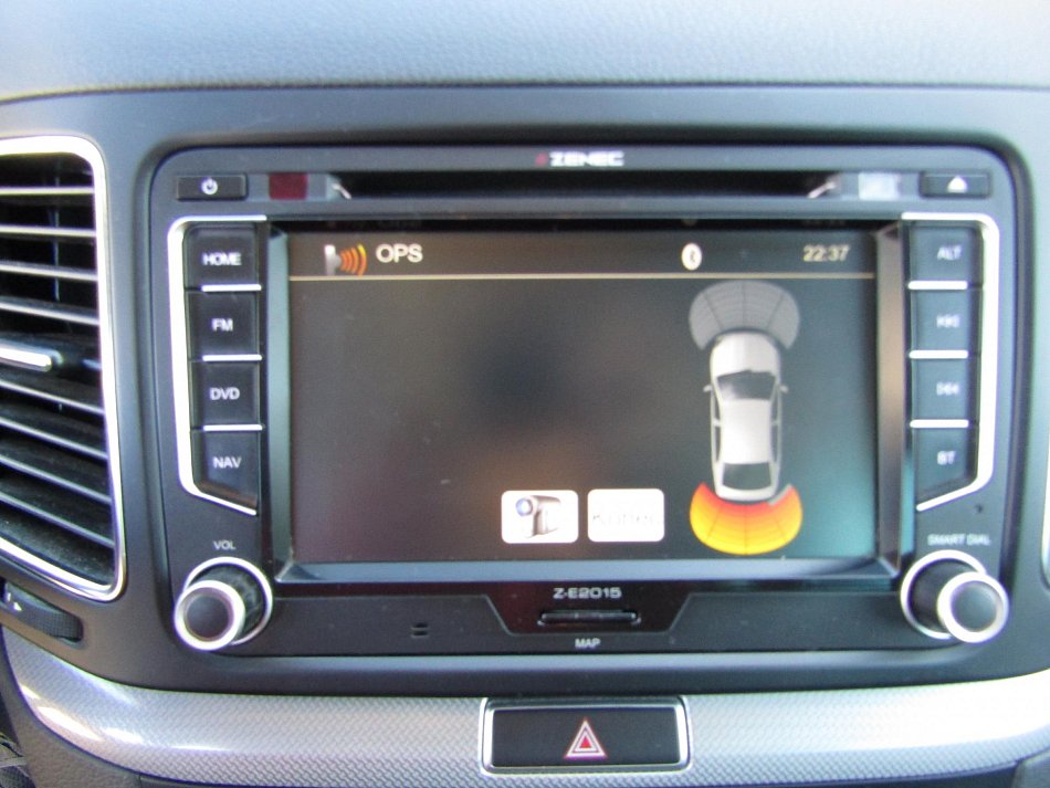 Volkswagen Sharan 2.0 TDi 