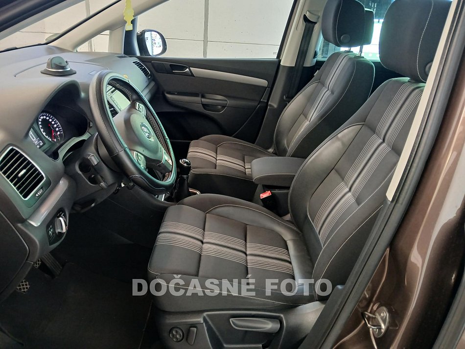 Volkswagen Sharan 2.0 TDi 