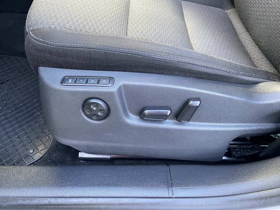 Škoda Superb II 1.6 TDi Elegance