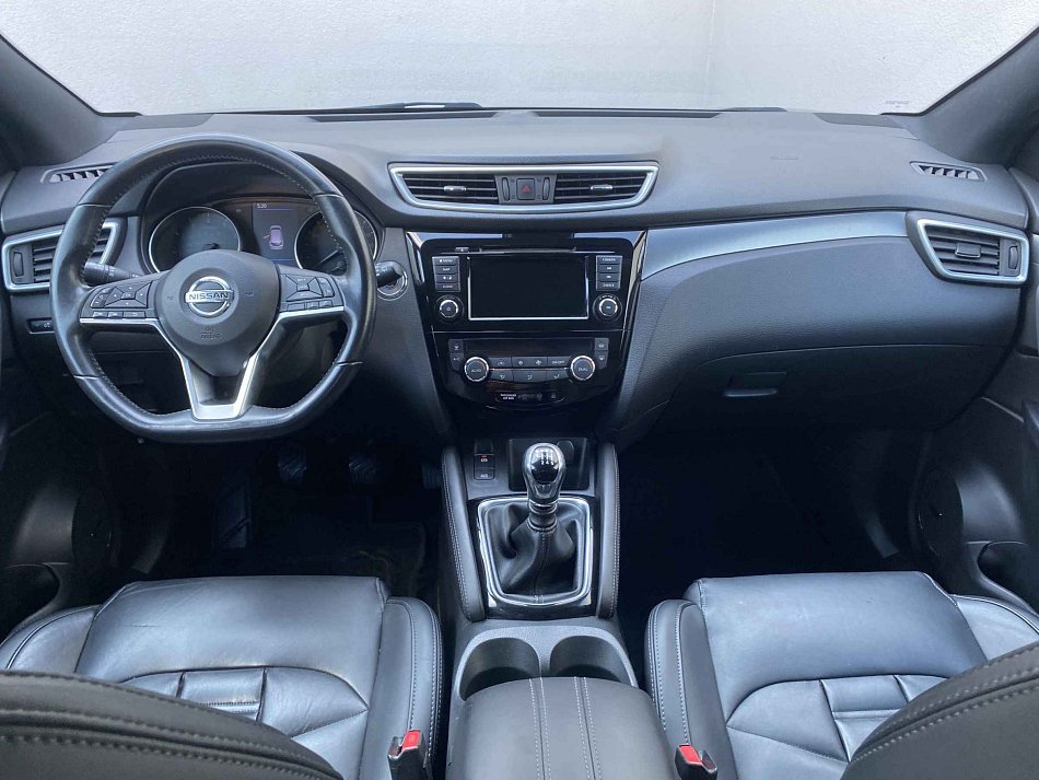 Nissan Qashqai 1.3TCe 