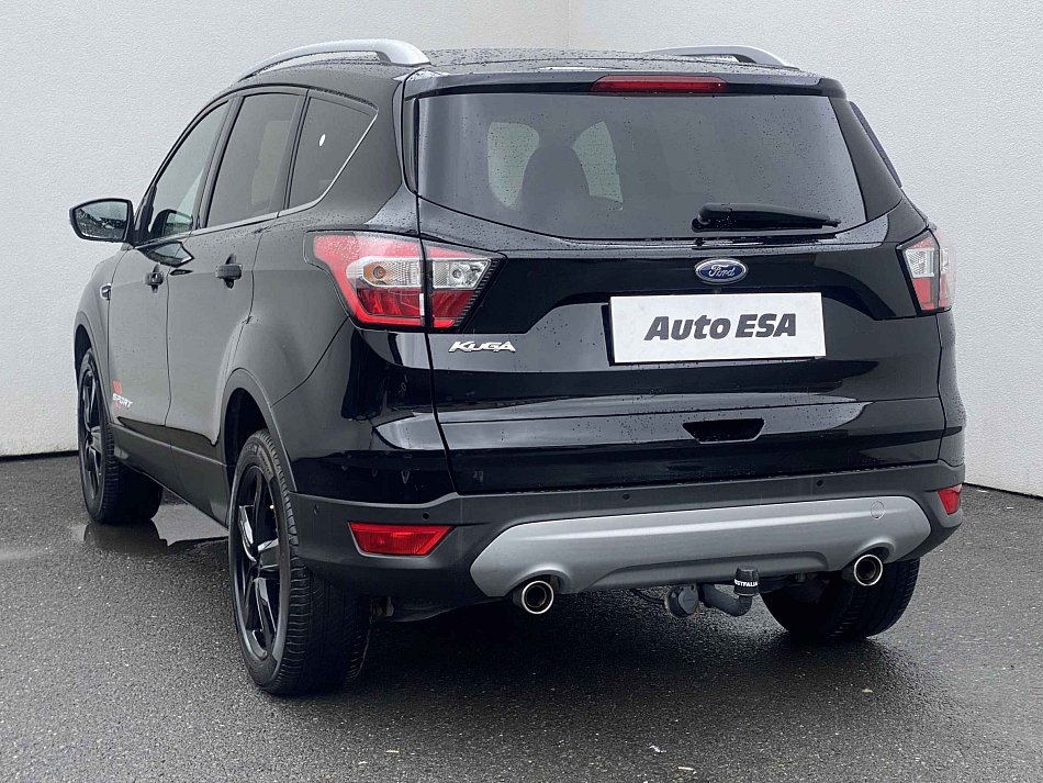 Ford Kuga 1.5 EB Titanium