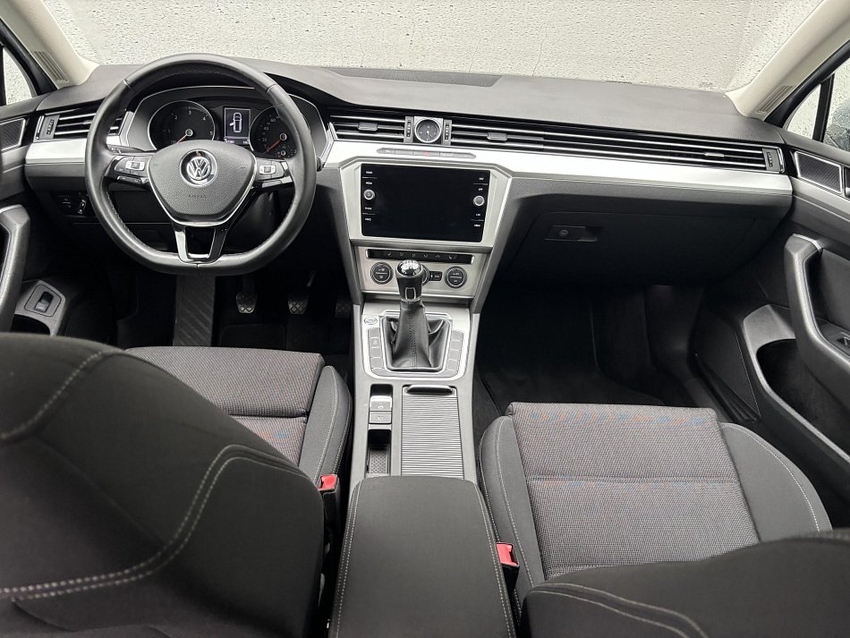 Volkswagen Passat 2.0 TDi Comfortline