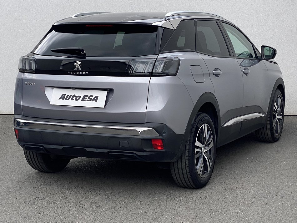 Peugeot 3008 1.2PT Allure