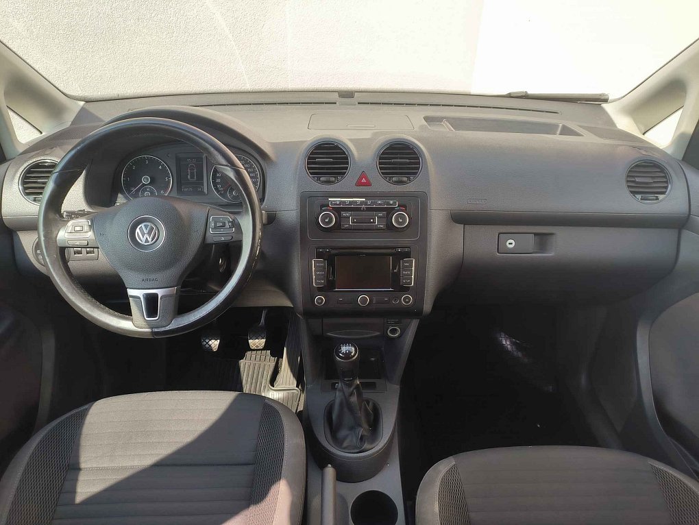 Volkswagen Caddy 1.6TDi Soccer MAXi 7míst