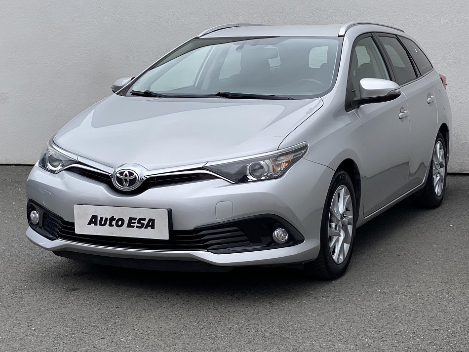 Toyota Auris 1.6 D-4D 