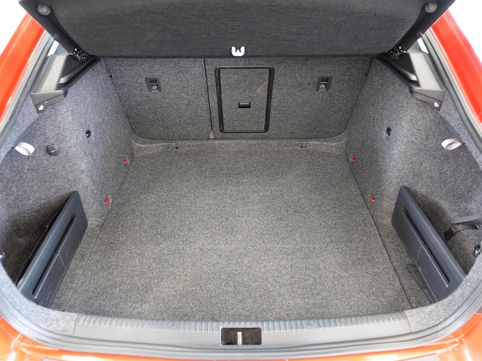 Škoda Octavia III 2.0 TDi Elegance