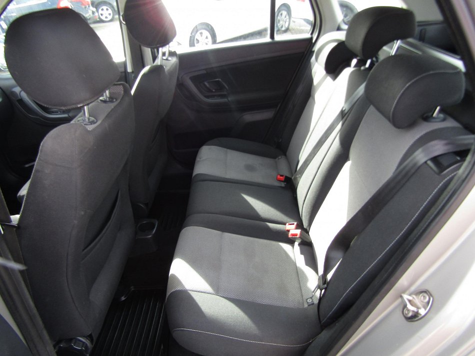 Škoda Fabia II 1.6 TDi Elegance